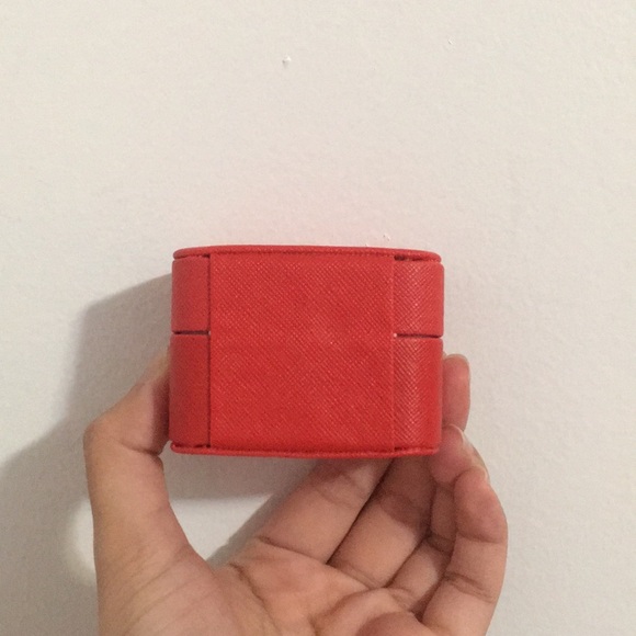 Mini Red Portable Travel Ring Box Organizer with Snap Button Closure - Picture 2 of 8